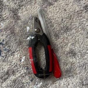 Brand New! Pet Nail Clipper with File